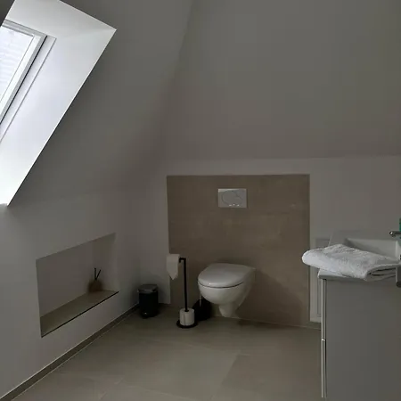 Zimmer Mit Kueche Und Bad Wedemark Exterior foto